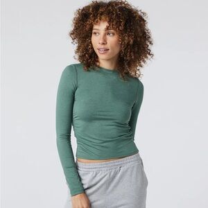 Vuori Halo Ruched Tee Long Sleeve